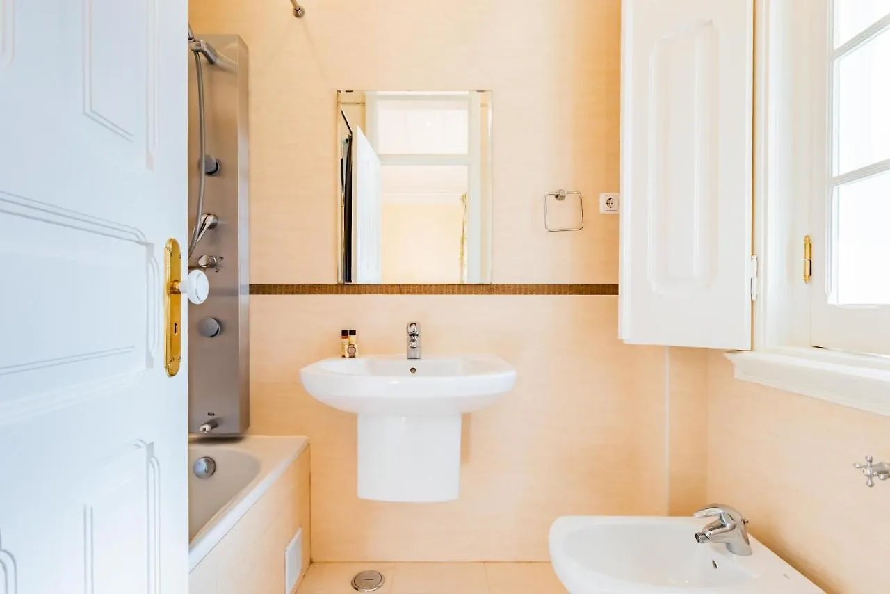 Apartment Saldanha Central Urban Lisbon